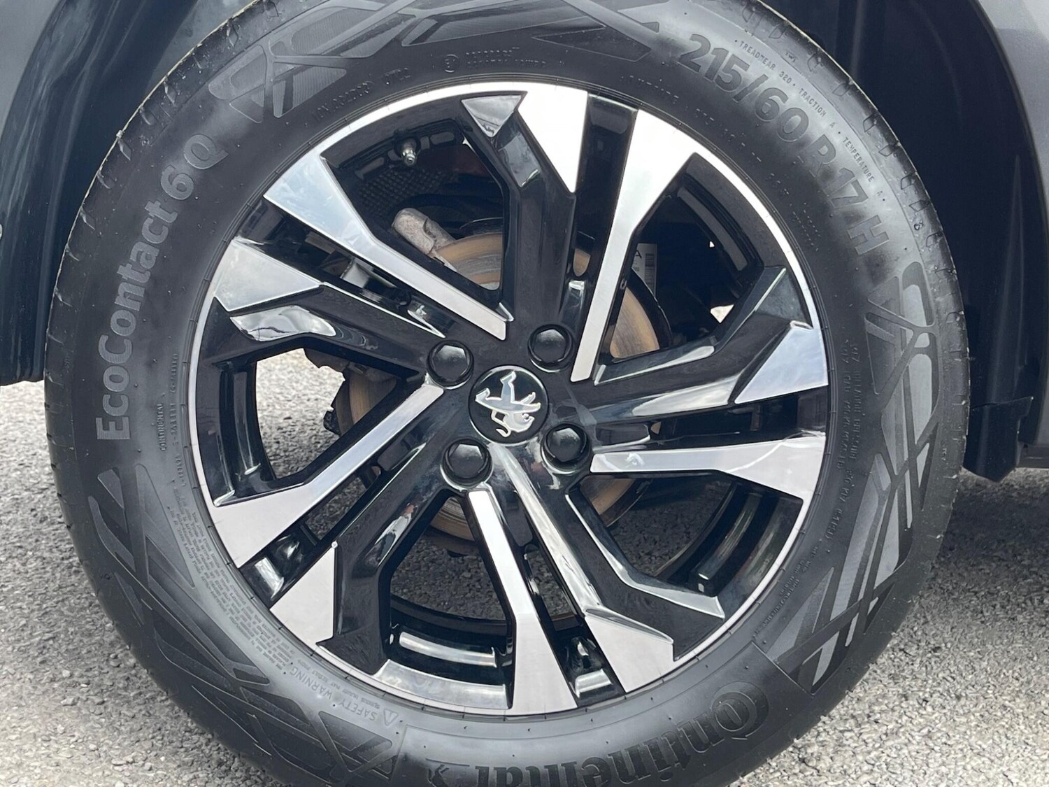 Used Peugeot 2008 2022 for sale - 76189614: Photo 42