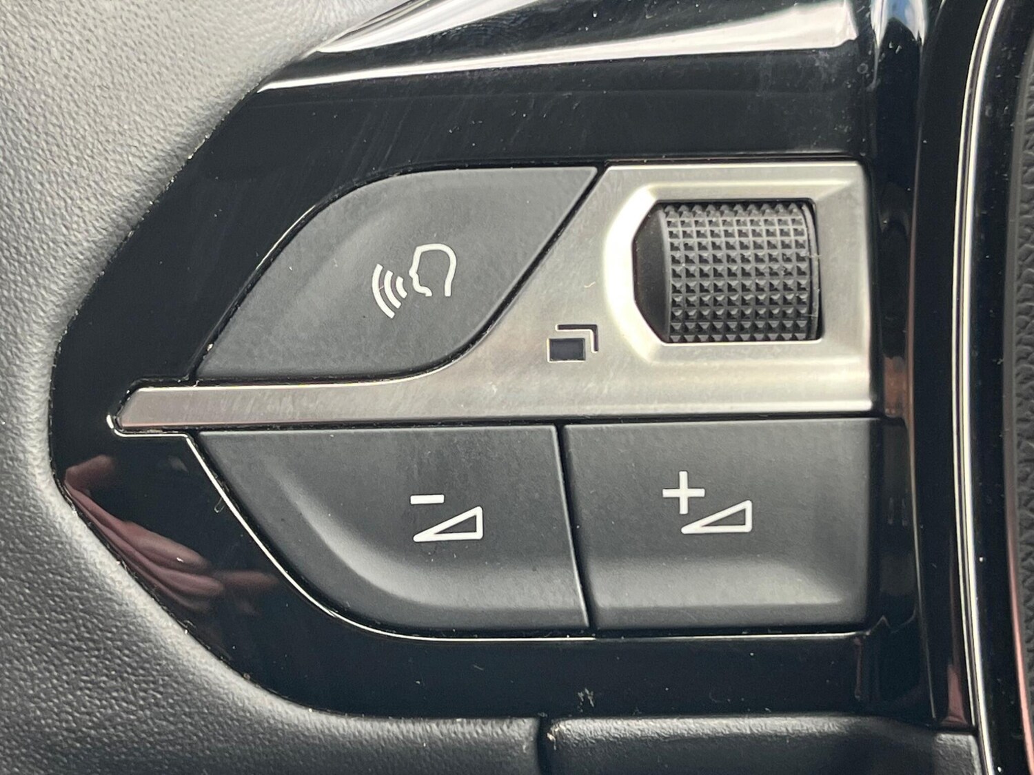 Used Peugeot 2008 2022 for sale - 76189614: Photo 48