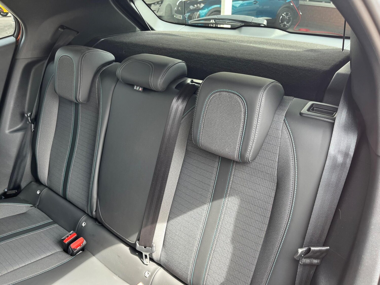 Used Peugeot 2008 2022 for sale - 76189614: Photo 7