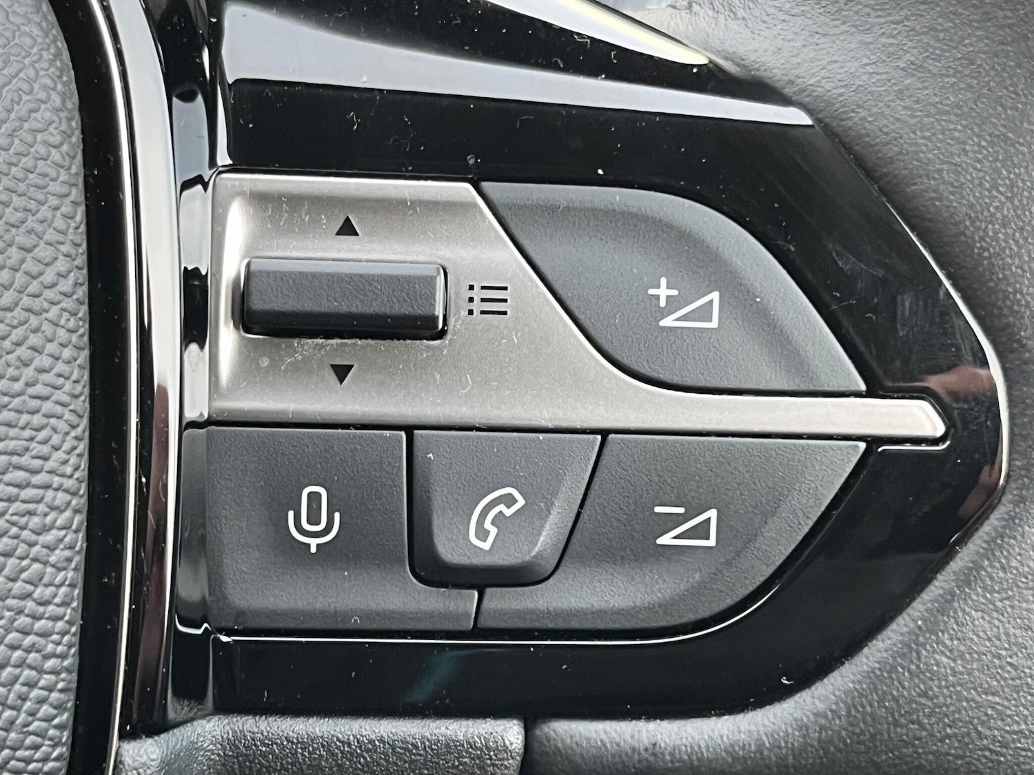 Used Peugeot 308 SW 2024 for sale - 76422493: Photo 48