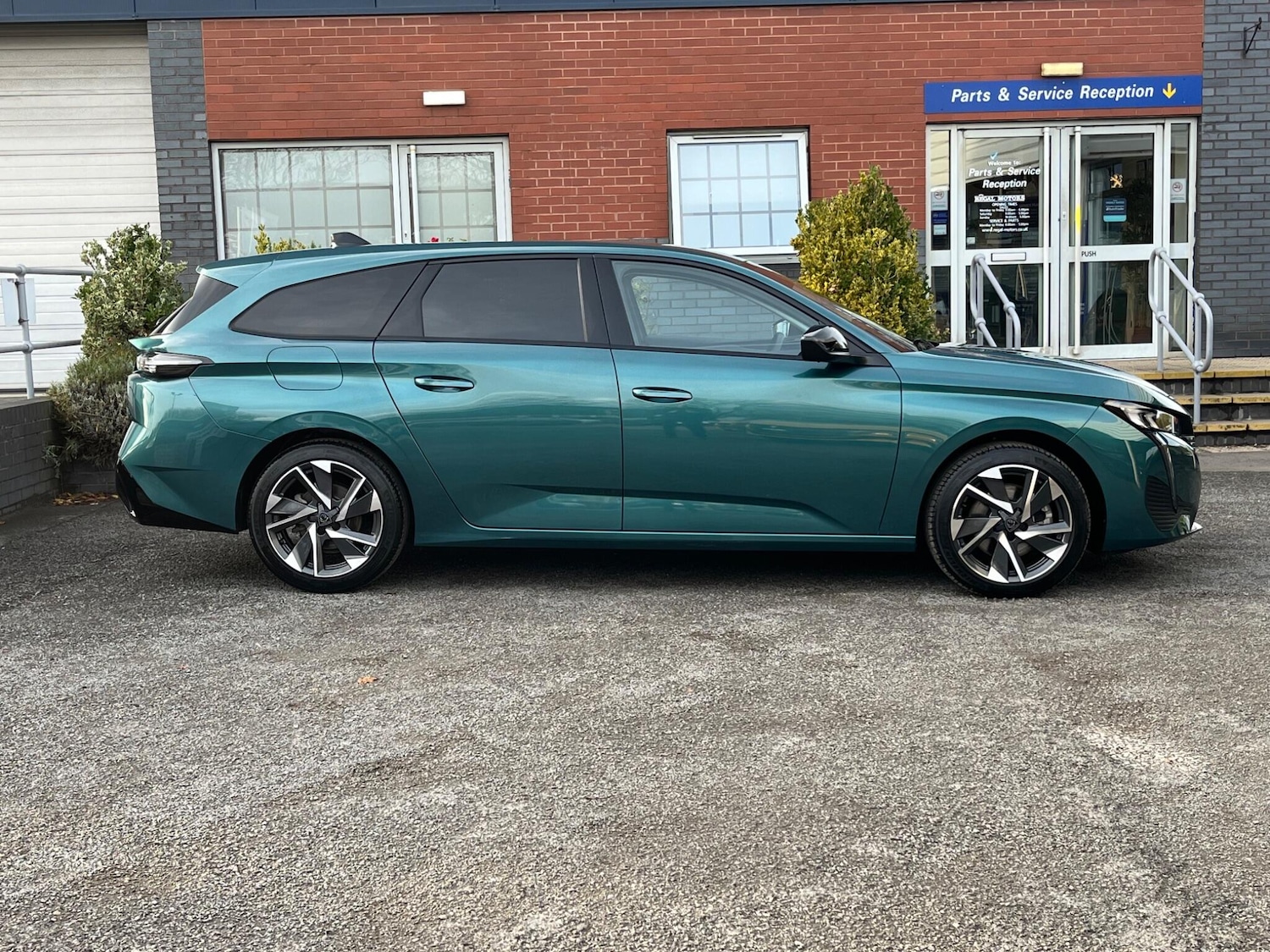 Used Peugeot 308 SW 2024 for sale - 76422493: Photo 7