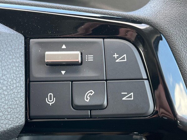 Used Peugeot Expert 2024 for sale - 76189085: Photo 46