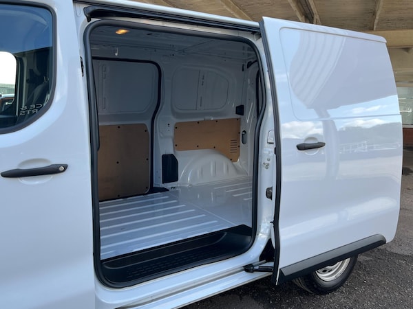 Used Peugeot Expert 2024 for sale - 76189085: Photo 8