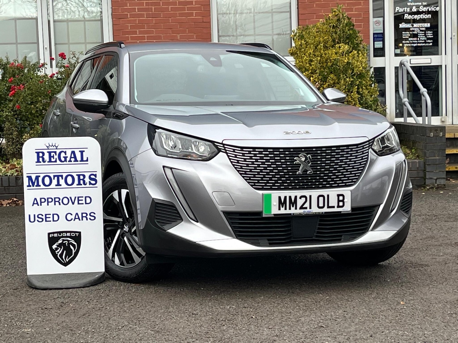 Used Peugeot E-2008 for sale - 76728138: Photo 1