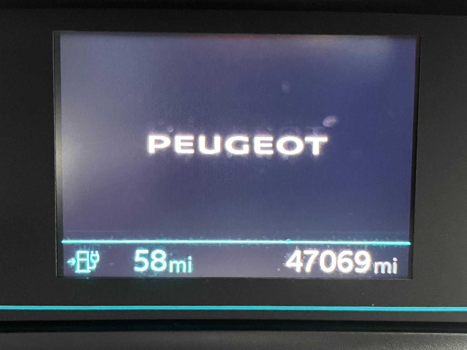 Used Peugeot E-2008 for sale - 76728138: Photo 10