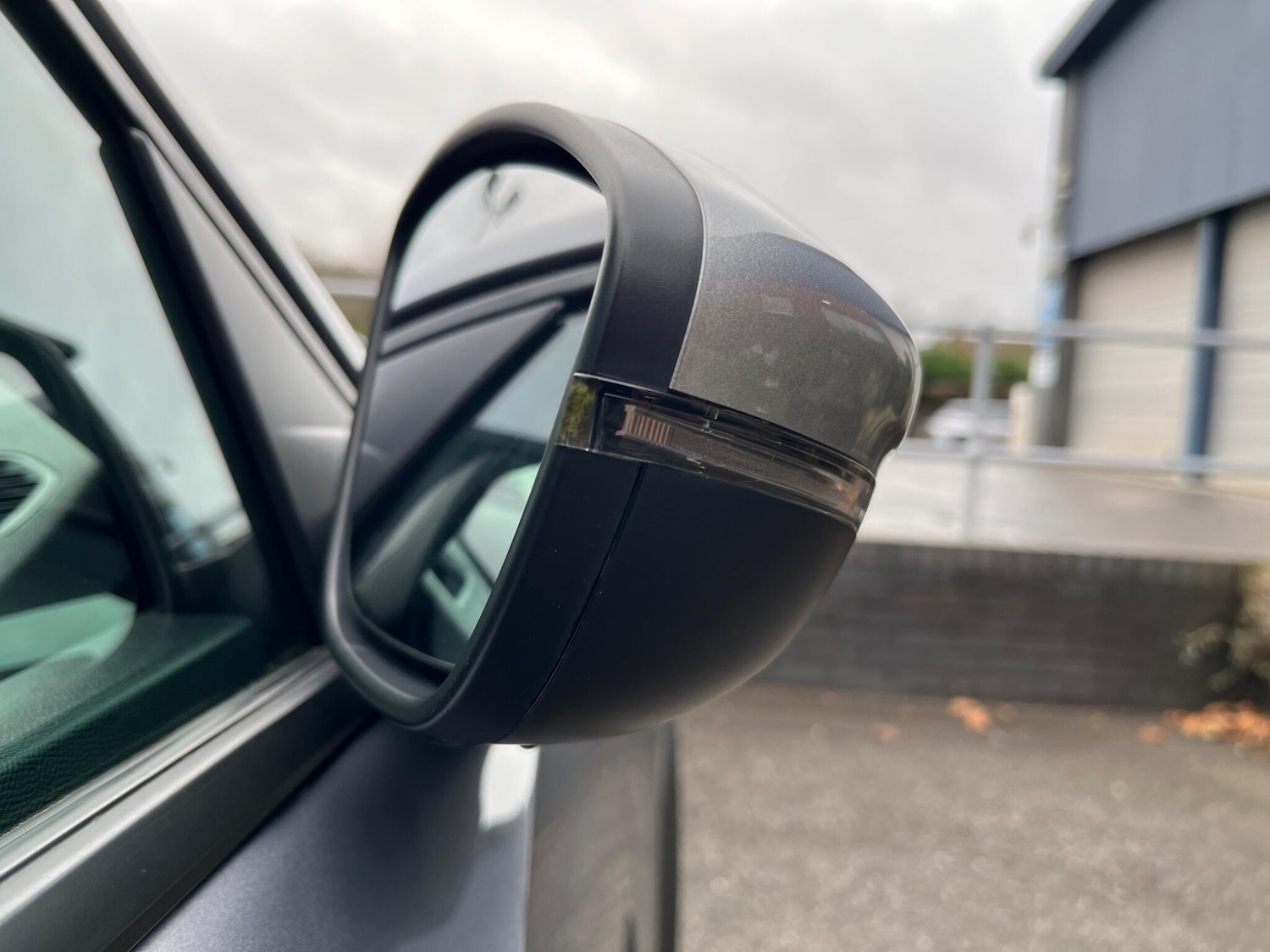 Used Peugeot E-2008 for sale - 76728138: Photo 40