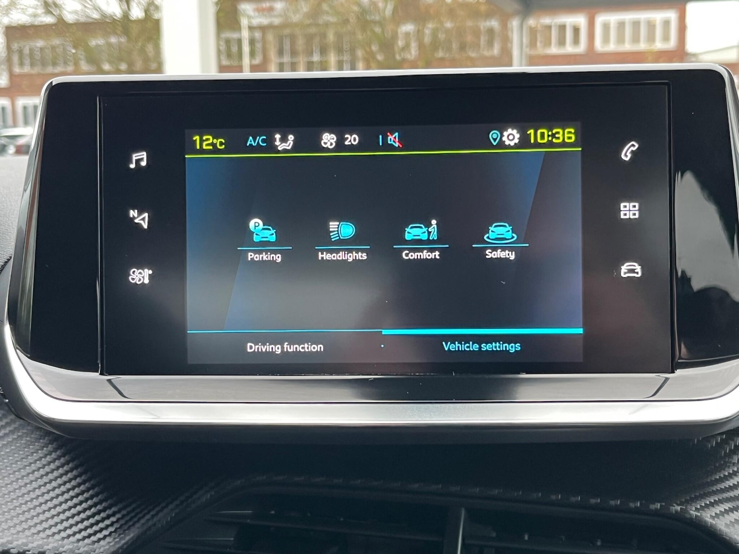 Used Peugeot E-2008 for sale - 76728138: Photo 42