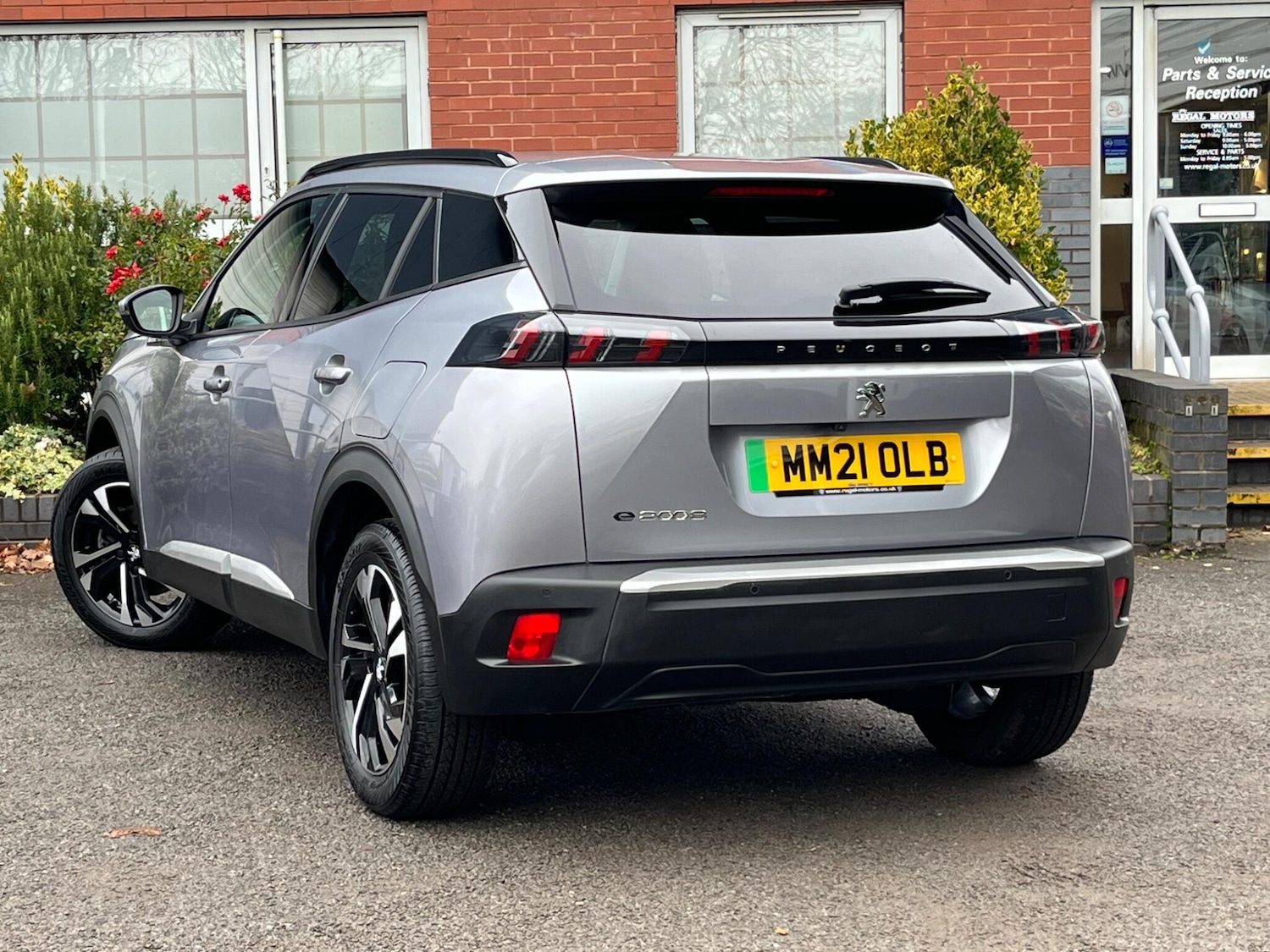 Used Peugeot E-2008 for sale - 76728138: Photo 6