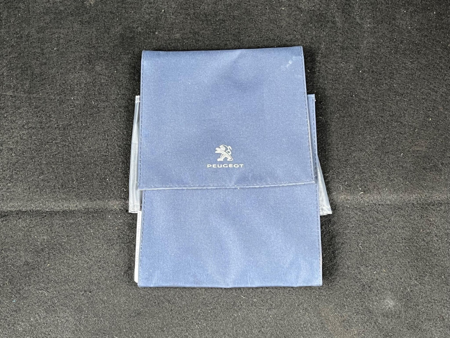 Used Peugeot E-2008 for sale - 76728138: Photo 61