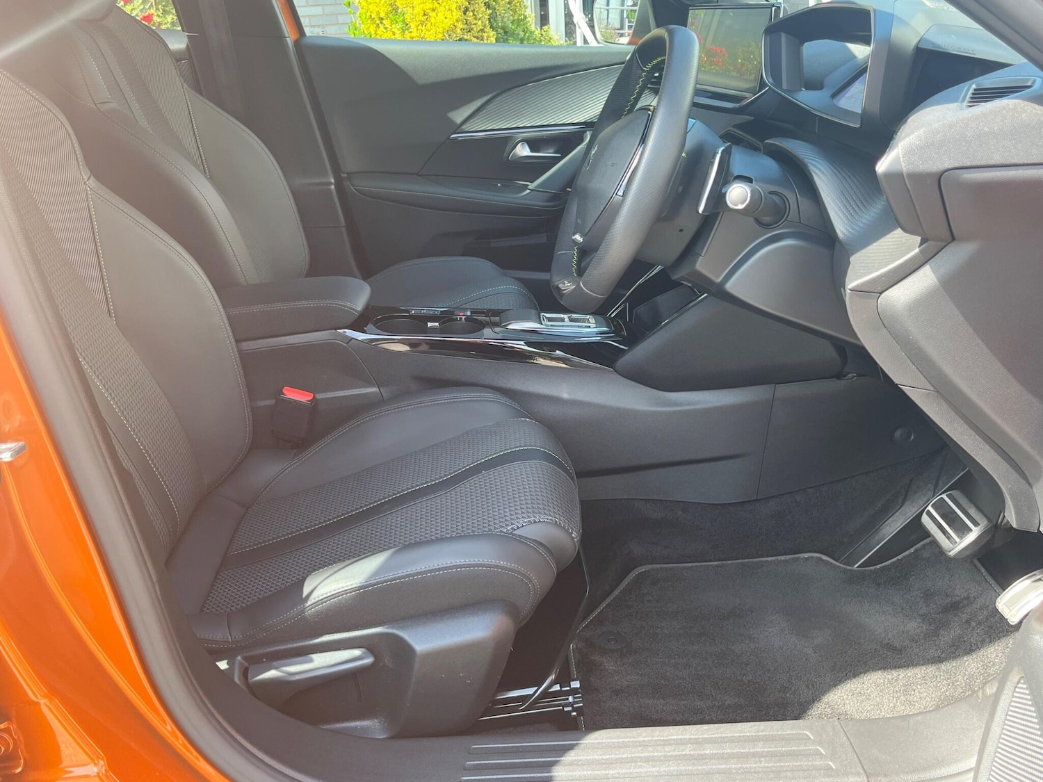 Used Peugeot 2008 2023 for sale - 76189959: Photo 13