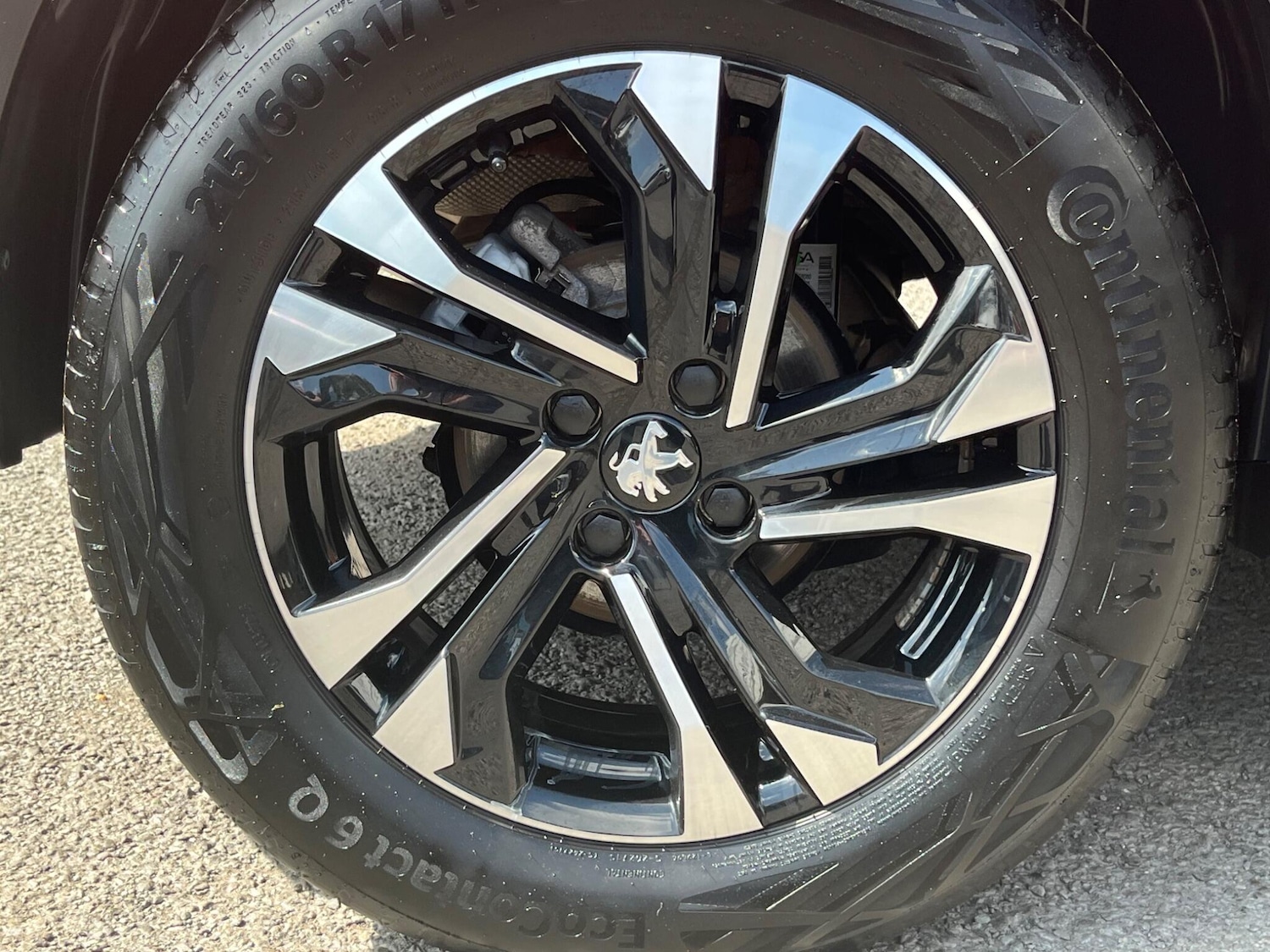 Used Peugeot 2008 2023 for sale - 76189959: Photo 5