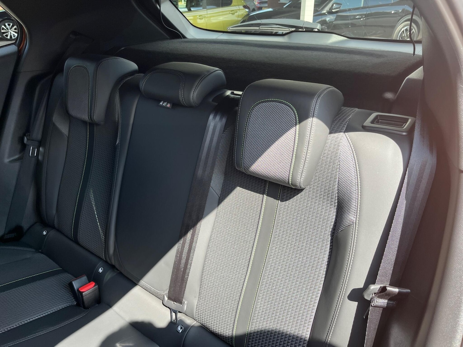 Used Peugeot 2008 2023 for sale - 76189959: Photo 8