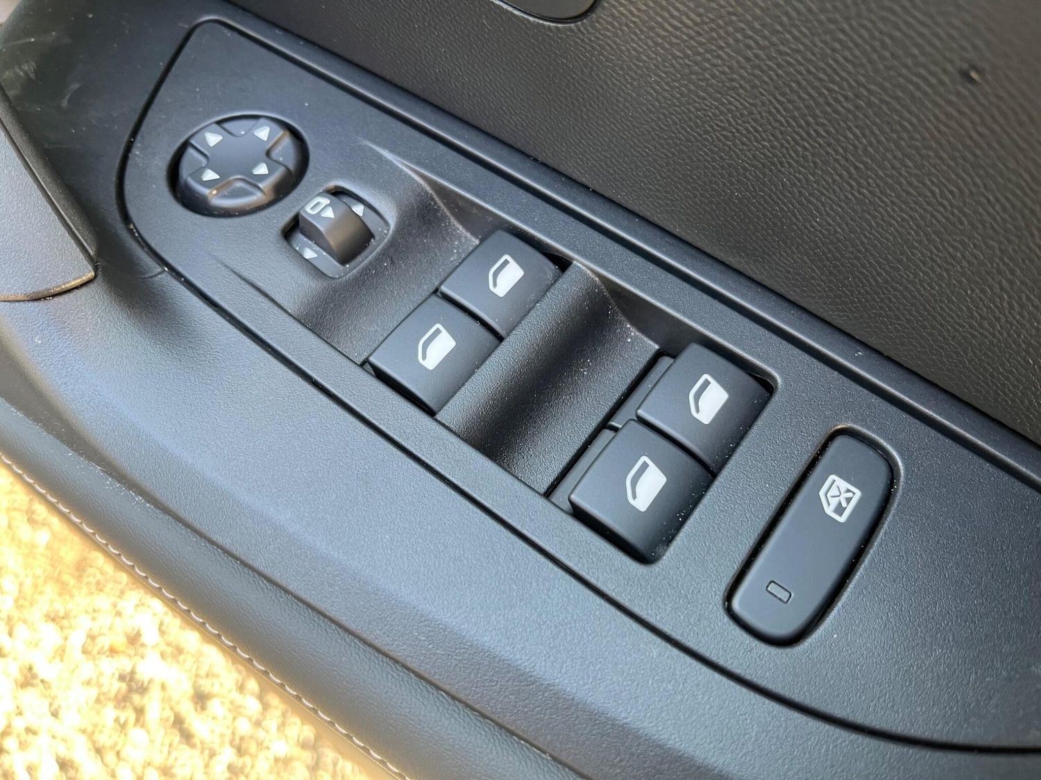 Used Peugeot 2008 2024 for sale - 76700995: Photo 24