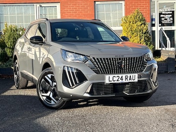 Used Peugeot 2008 2024 for sale - 76700995: Photo