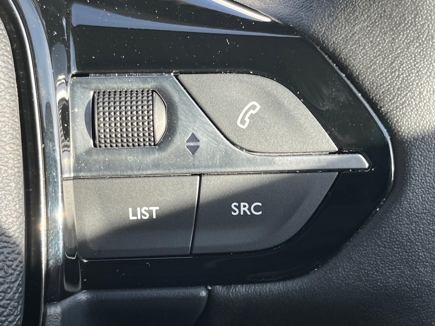 Used Peugeot 2008 2024 for sale - 76700995: Photo 42