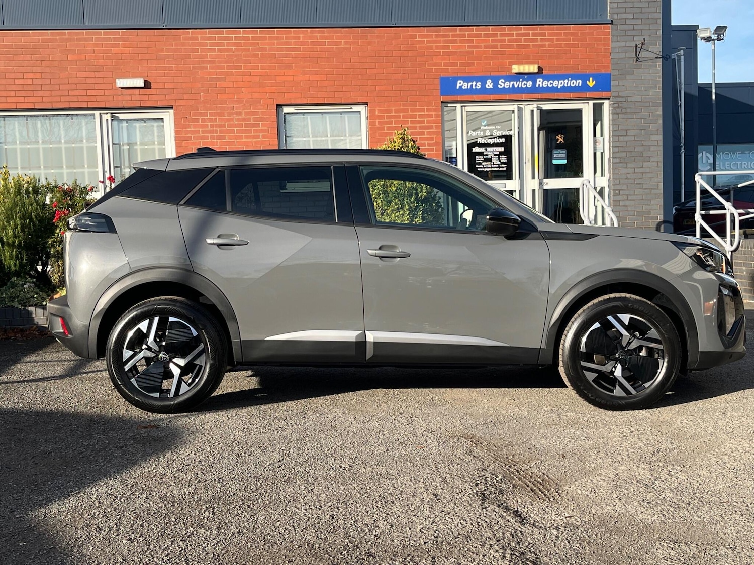 Used Peugeot 2008 2024 for sale - 76700995: Photo 7