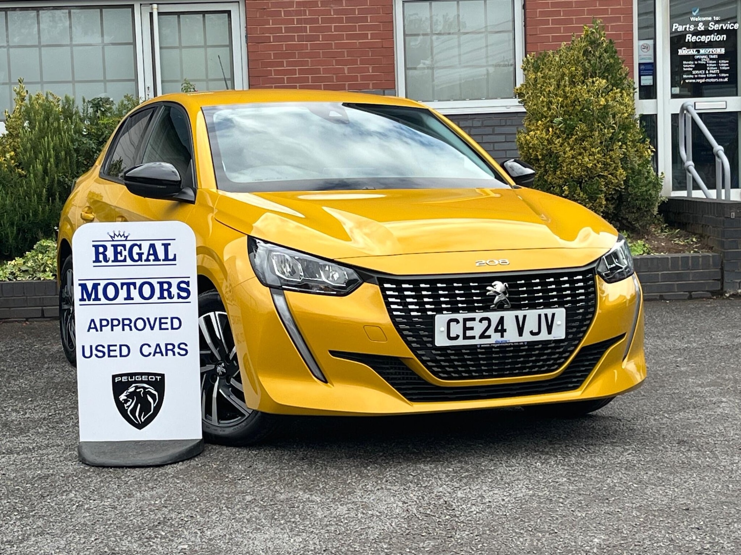 Used Peugeot 208 2024 for sale - 76189940: Photo 1