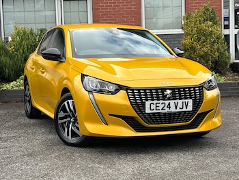 Used Peugeot 208 2024 for sale - 76189940: Photo 2