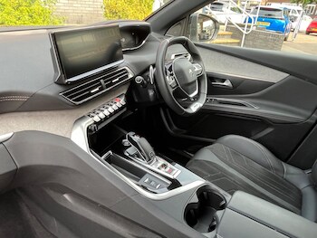 Used Peugeot 3008 2022 for sale - 76189279: Photo