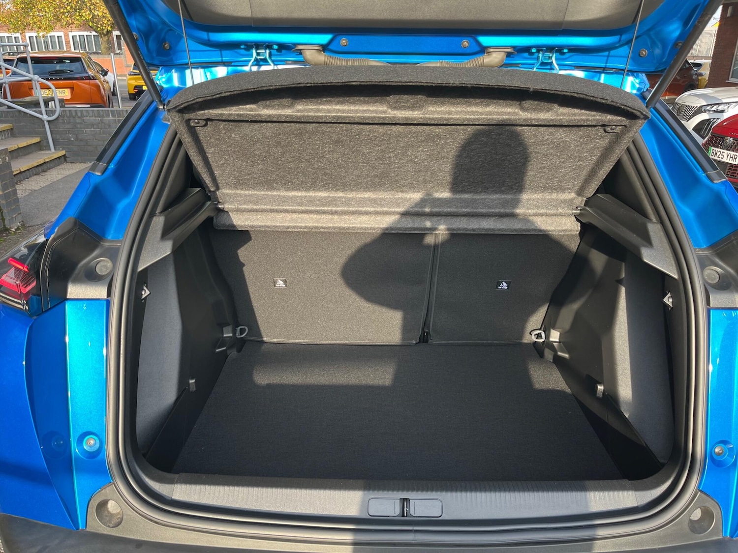 Used Peugeot 2008 2025 for sale - 76499421: Photo 9