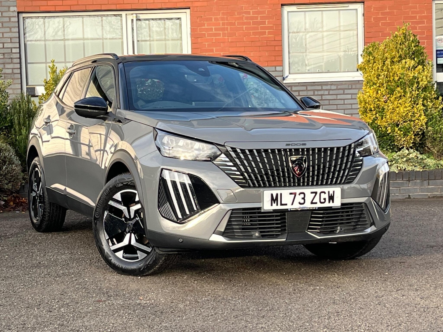 Used Peugeot 2008 2023 for sale - 76824300: Photo 2