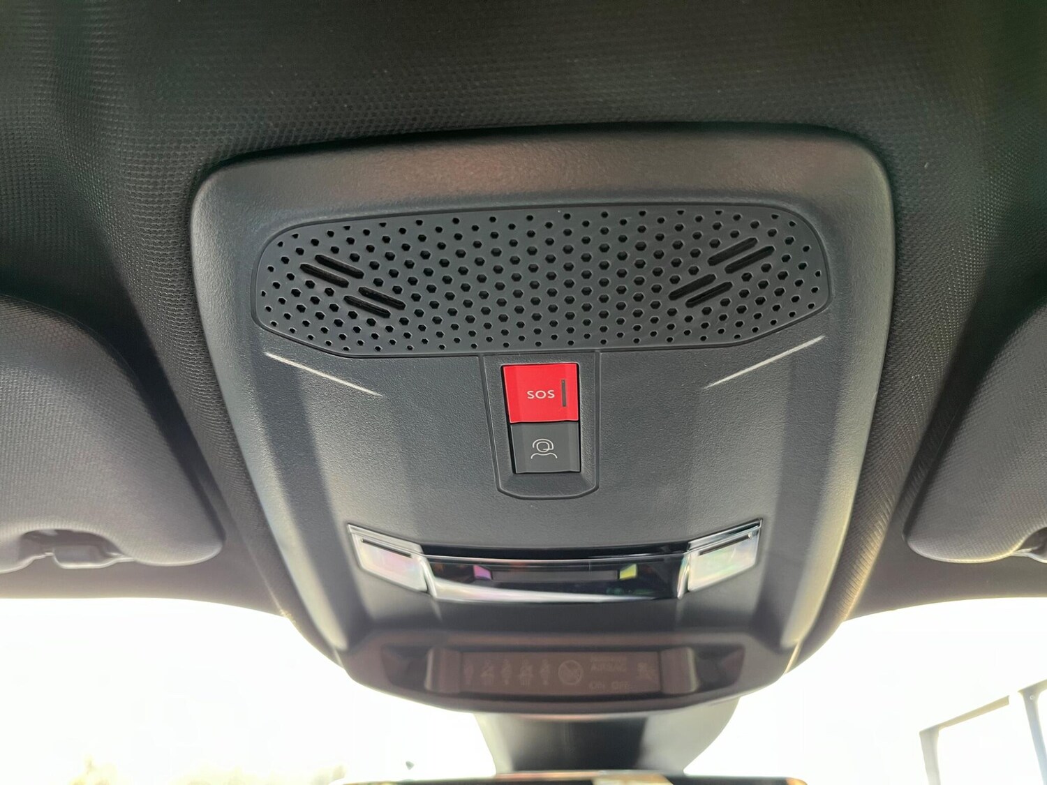 Used Peugeot 2008 2023 for sale - 76824300: Photo 56