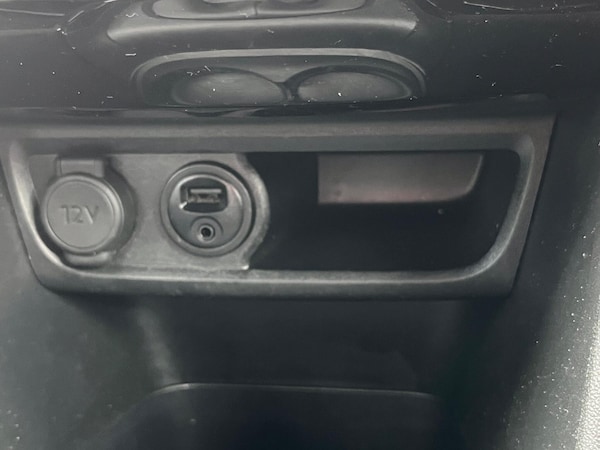 Used Peugeot 2008 2017 for sale - 76214038: Photo 28