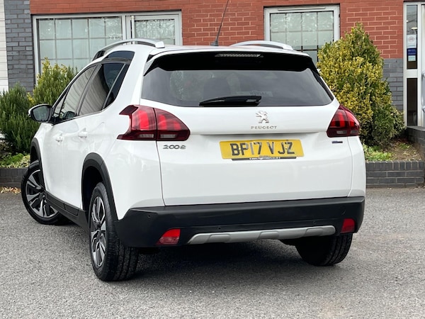 Used Peugeot 2008 2017 for sale - 76214038: Photo 5