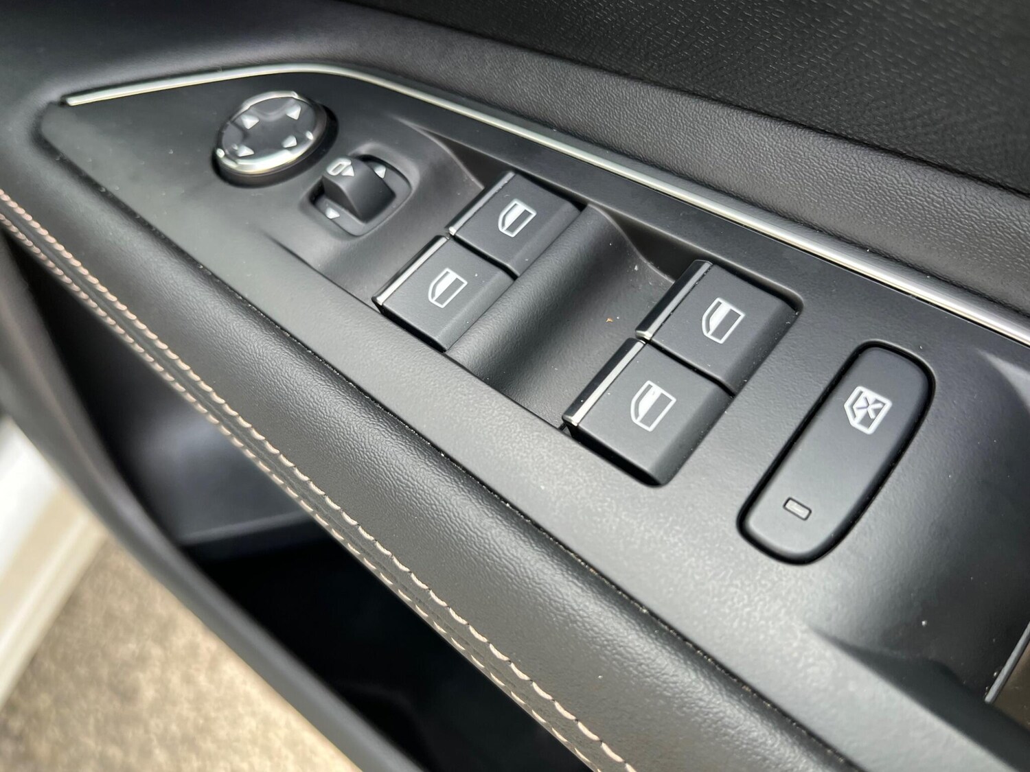 Used Peugeot 3008 2022 for sale - 76188723: Photo 25