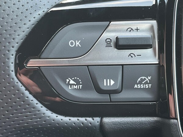 Used Peugeot 308 2024 for sale - 76189667: Photo 36