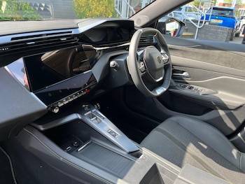 Used Peugeot 308 2024 for sale - 76189667: Photo 3