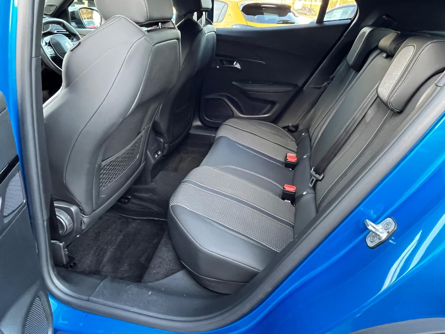 Used Peugeot 2008 2021 for sale - 76658721: Photo 37