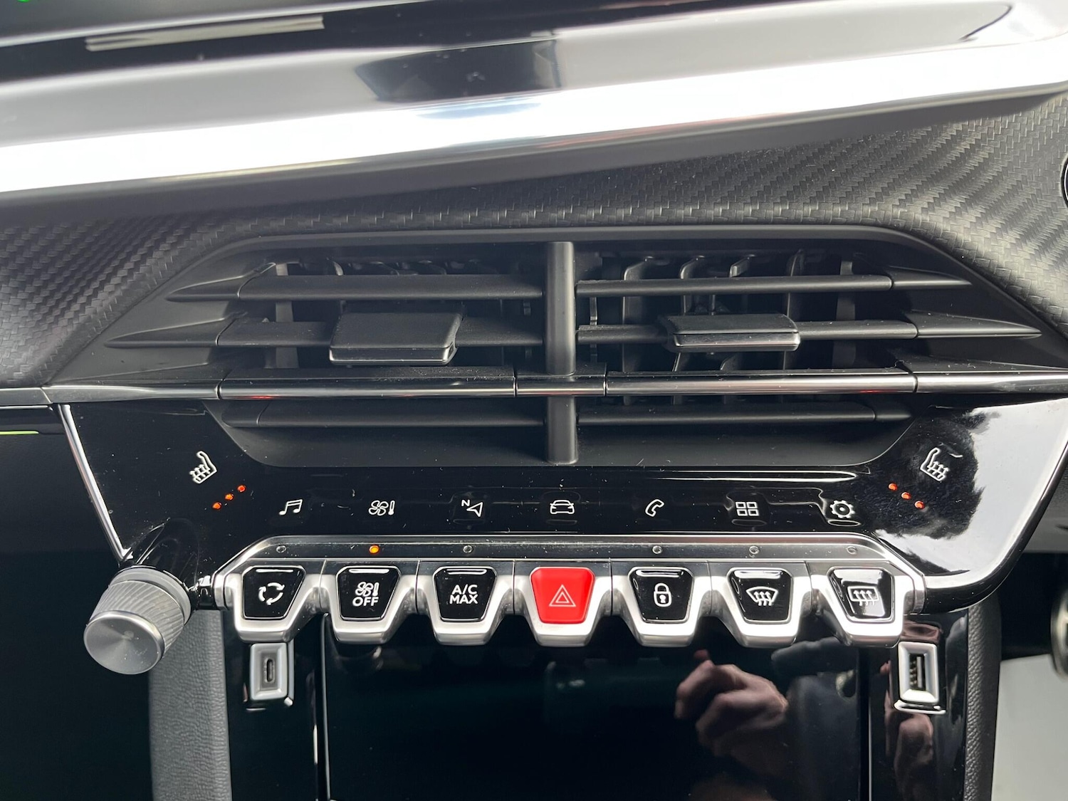 Used Peugeot 2008 2021 for sale - 76398772: Photo 37