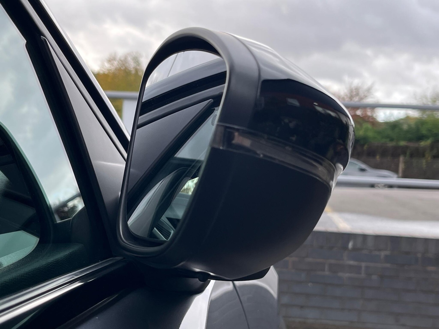 Used Peugeot 2008 2021 for sale - 76398772: Photo 39