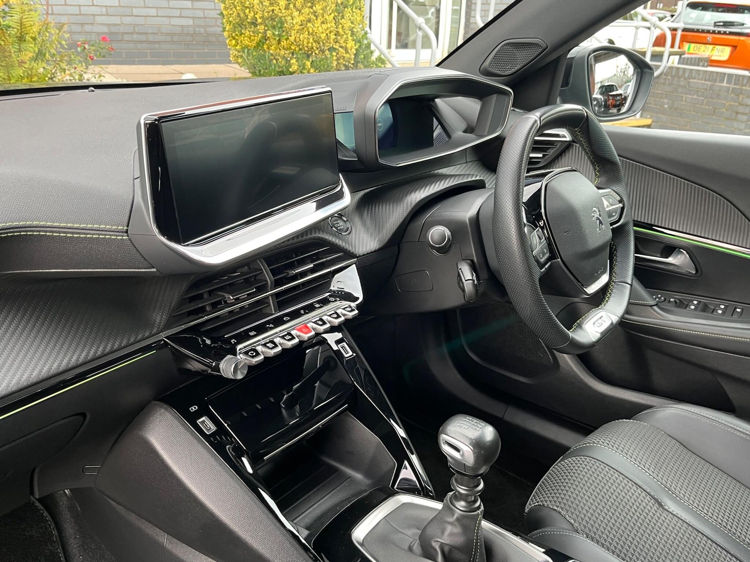 Used Peugeot 2008 2021 for sale - 76398772: Photo 5