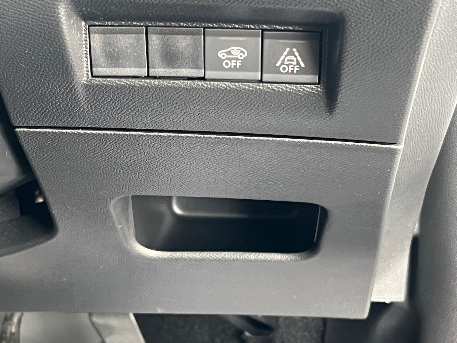 Used Peugeot 2008 2021 for sale - 76398772: Photo 55