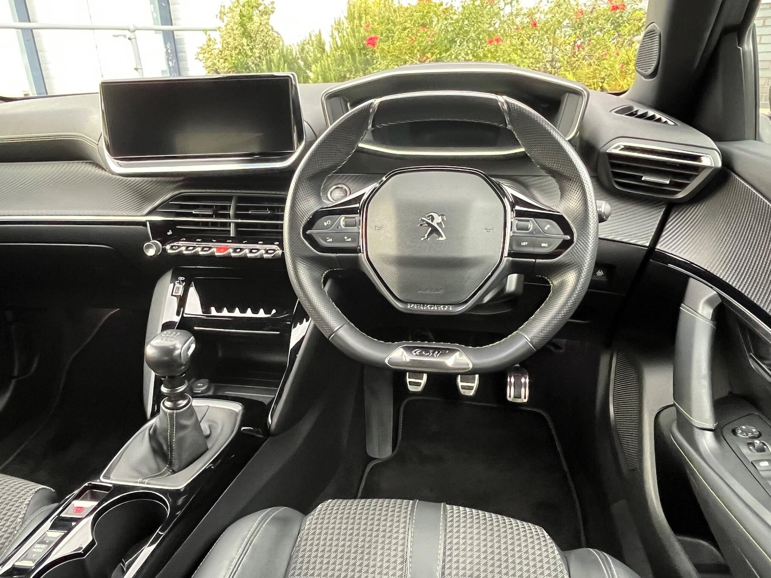 Used Peugeot 2008 2021 for sale - 76398772: Photo 56