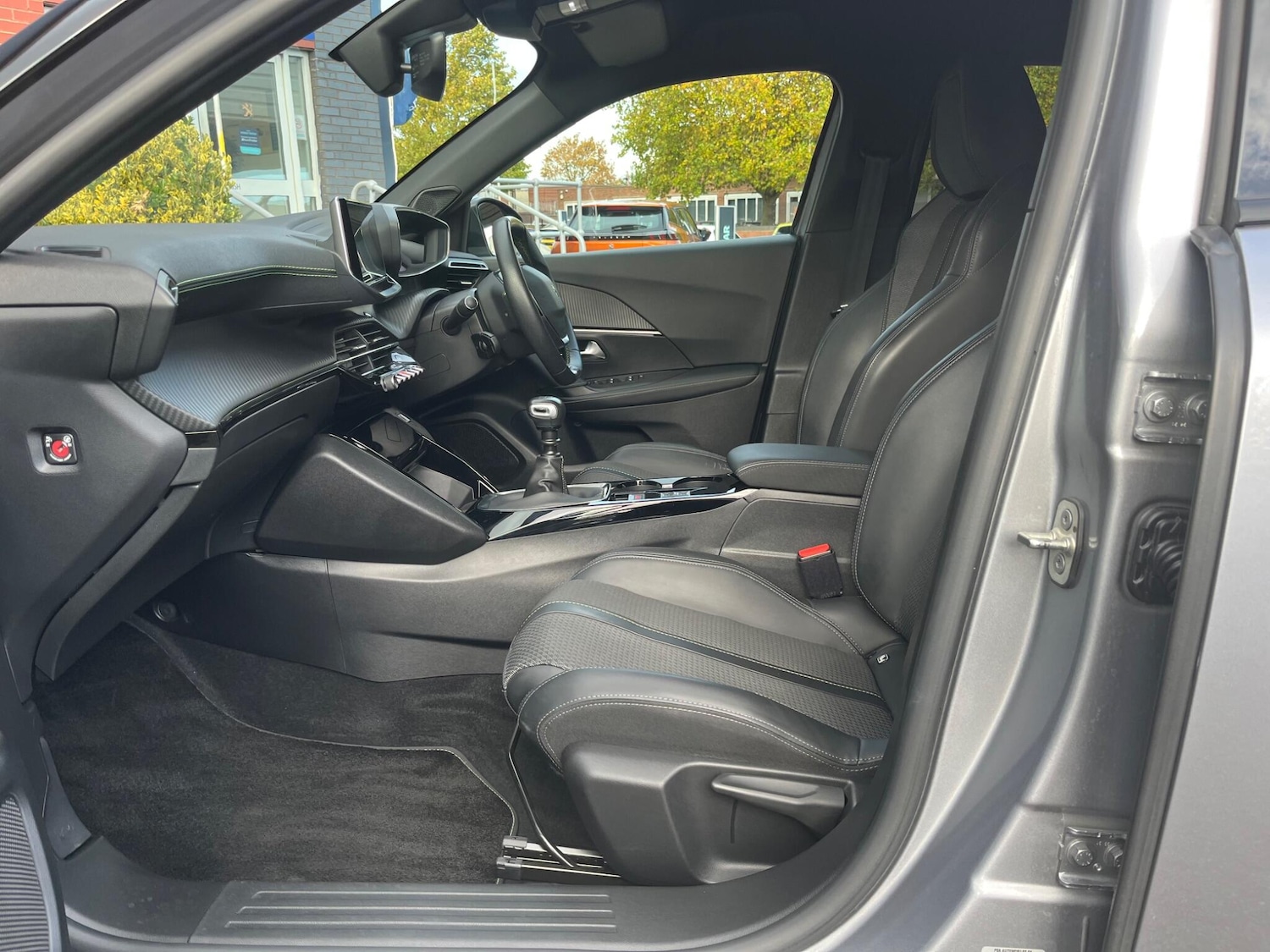 Used Peugeot 2008 2021 for sale - 76398772: Photo 61