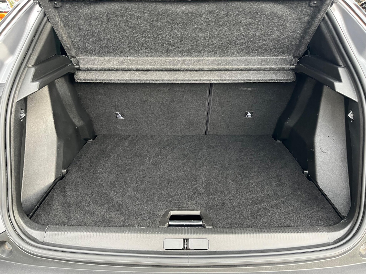 Used Peugeot 2008 2021 for sale - 76398772: Photo 9