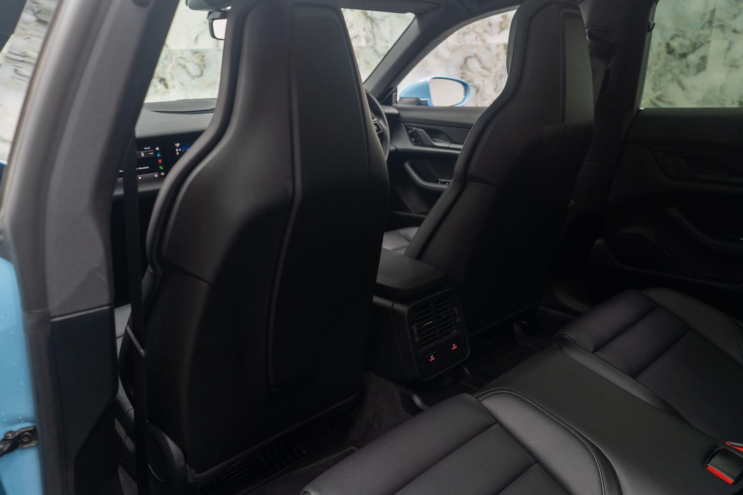 Used Porsche Taycan 2021 for sale - 76619927: Photo 18