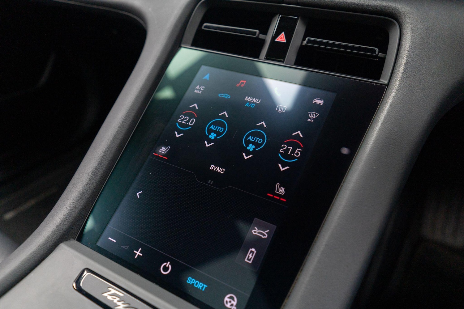 Used Porsche Taycan 2021 for sale - 76619927: Photo 23