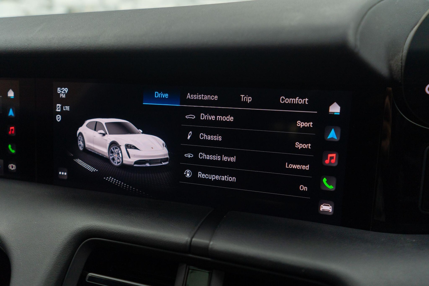 Used Porsche Taycan 2021 for sale - 76619927: Photo 26