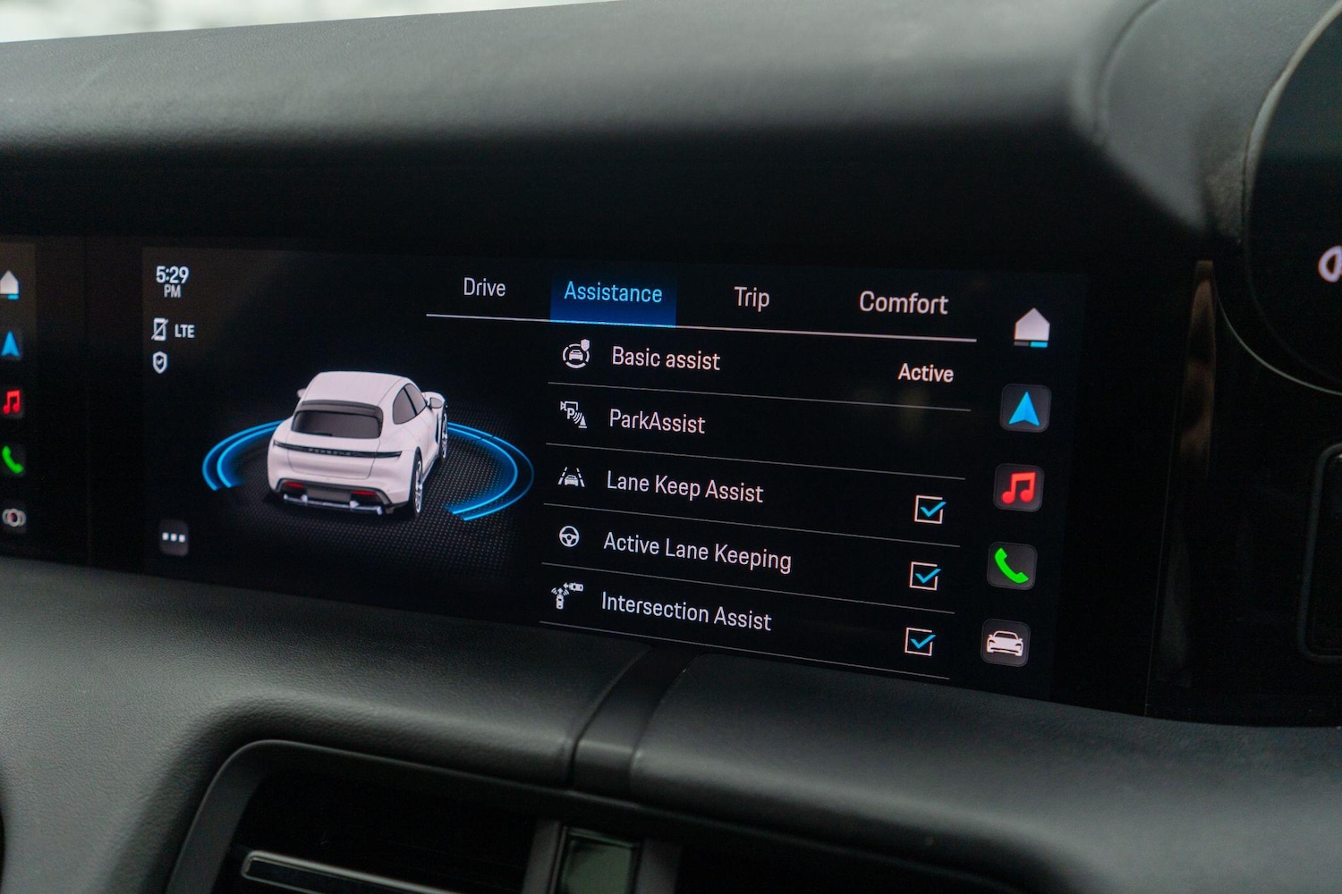 Used Porsche Taycan 2021 for sale - 76619927: Photo 27