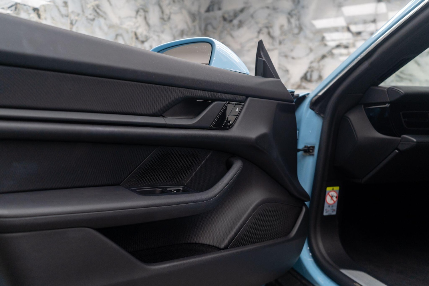 Used Porsche Taycan 2021 for sale - 76619927: Photo 36