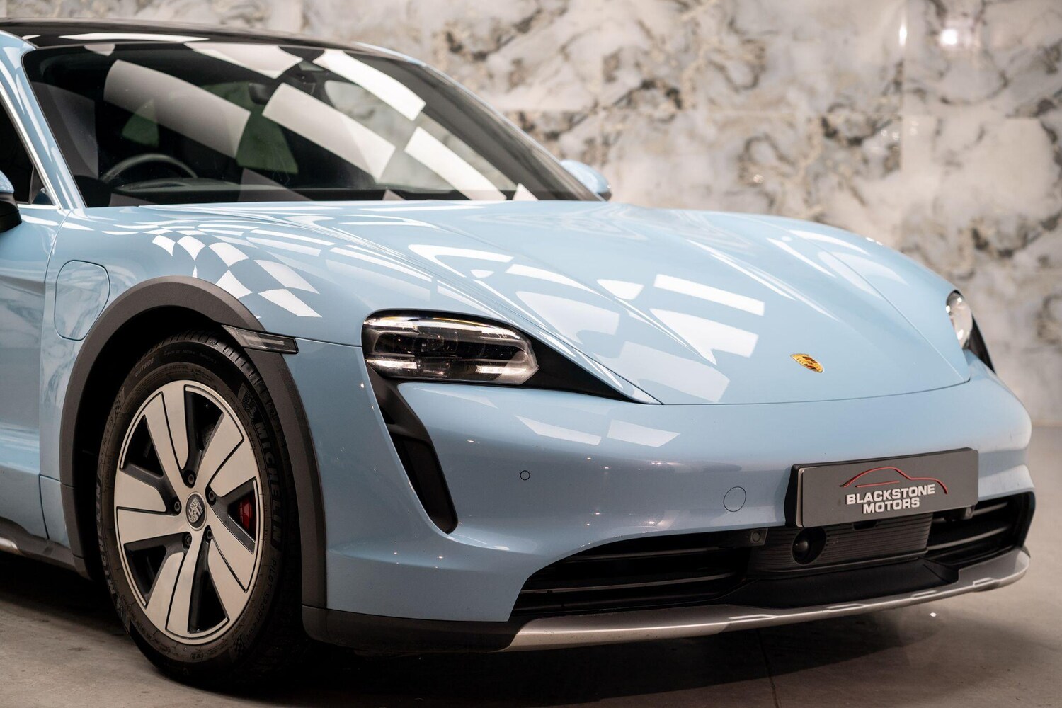 Used Porsche Taycan 2021 for sale - 76619927: Photo 39