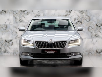 Used Skoda Superb 2019 for sale - 77441252: Photo