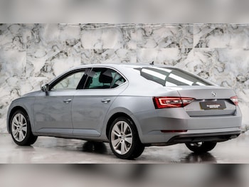 Used Skoda Superb 2019 for sale - 77441252: Photo