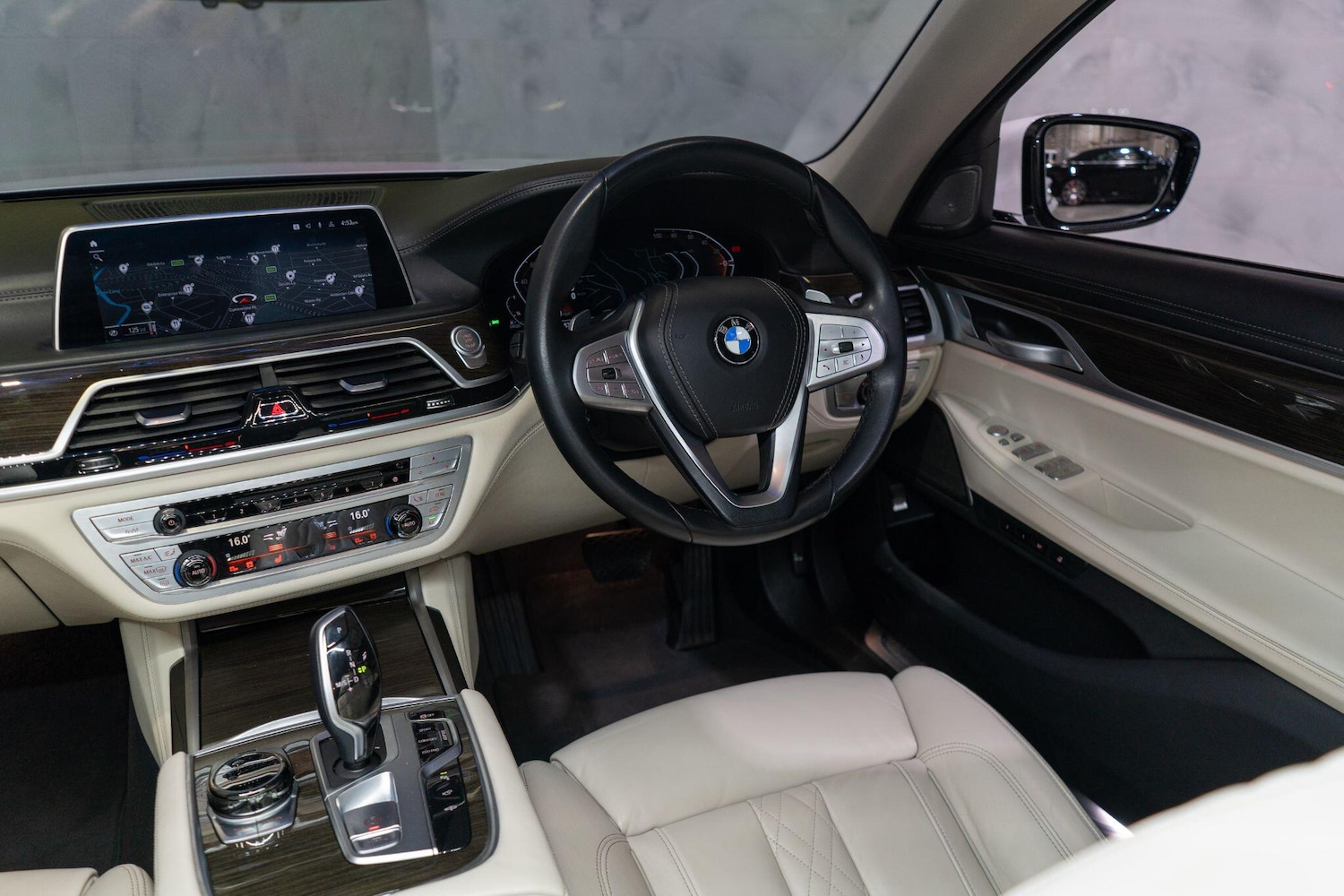 Used BMW 7 Series for sale - 78136415: Photo 11