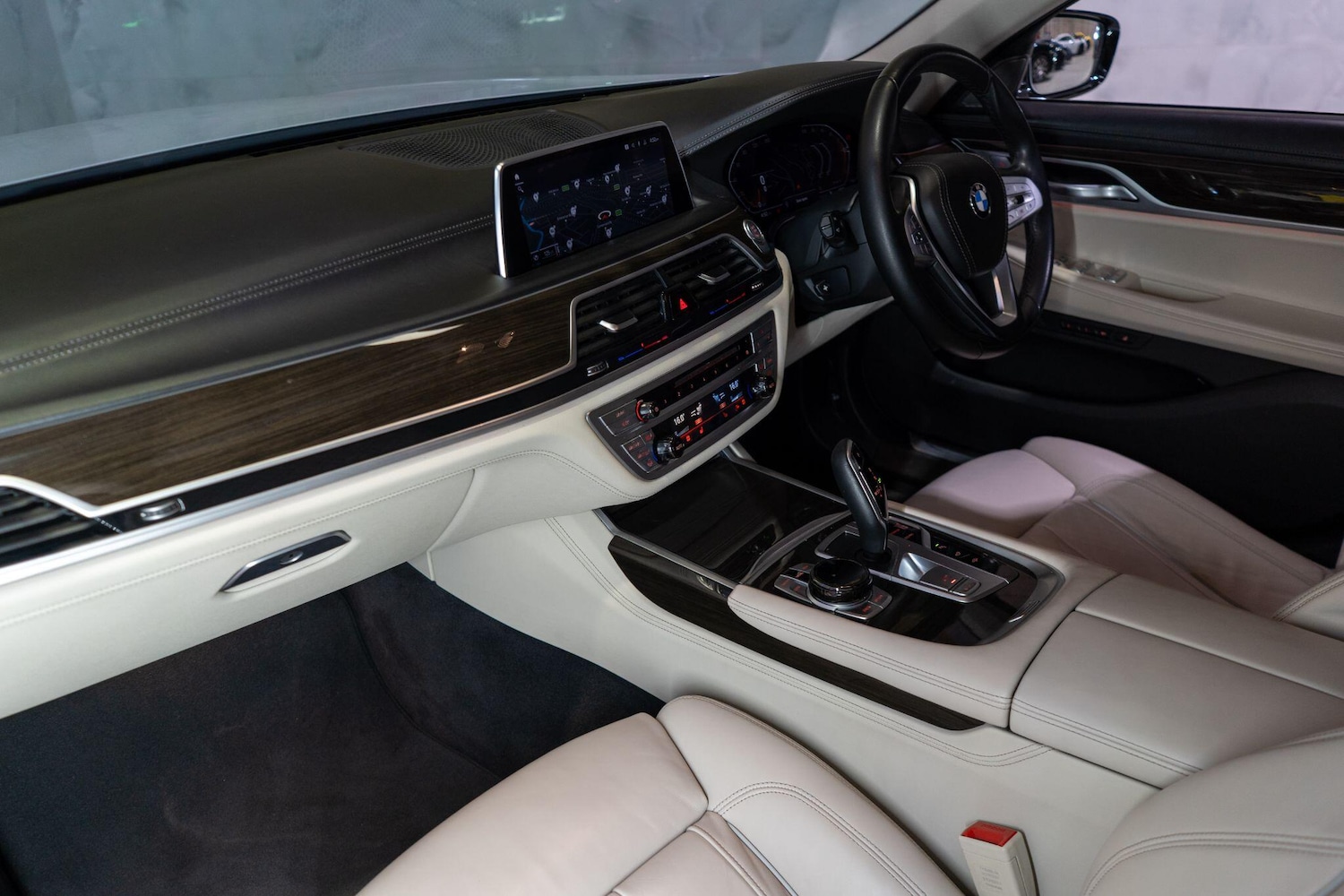 Used BMW 7 Series for sale - 78136415: Photo 12