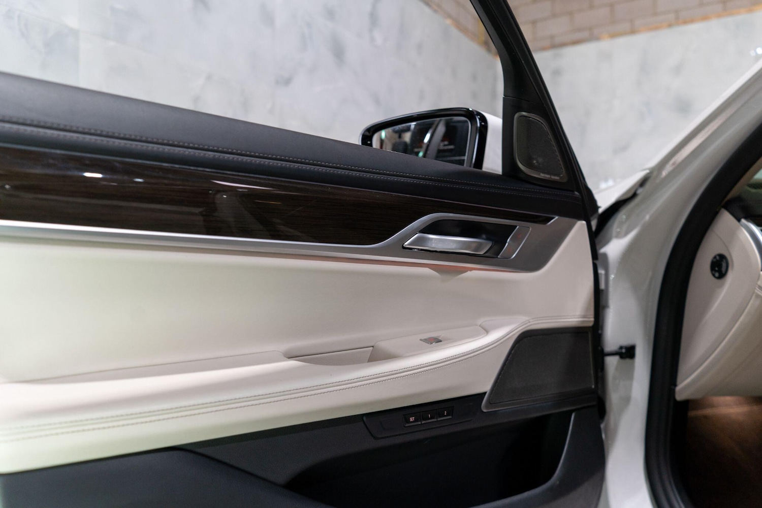 Used BMW 7 Series for sale - 78136415: Photo 33